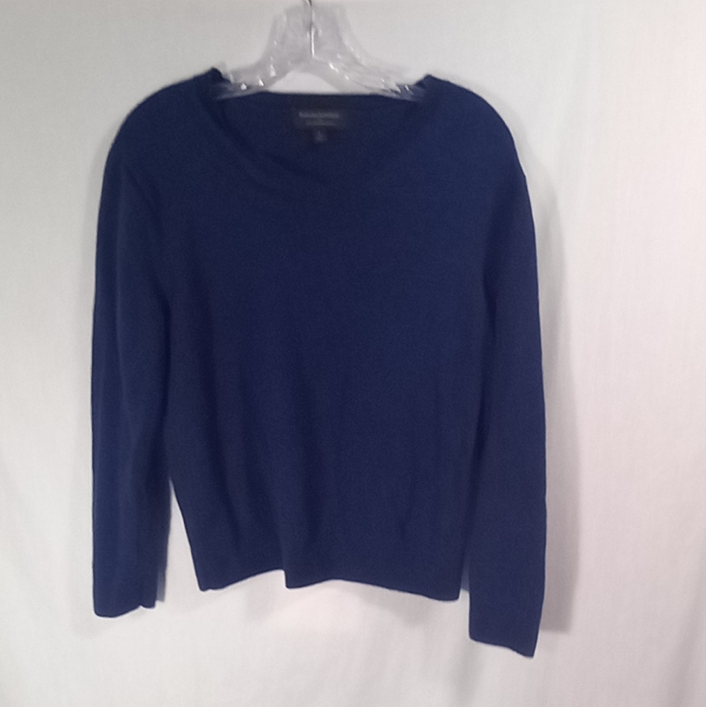 Banana Republic Navy V-neck Merino Wool Sweater Size L